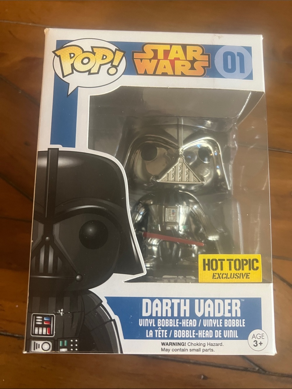 Pop Vinyl Hot Topic Exclusive Chrome Darth Vader #01